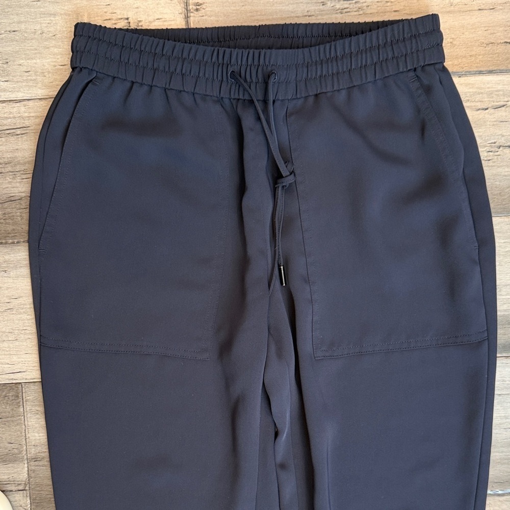 Ann Taylor Navy Jogger Pants - Picture 2 of 8